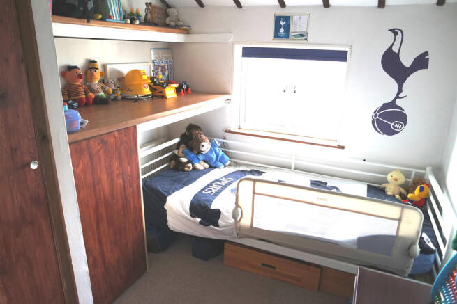 Photo 12