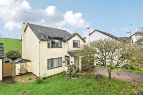7, Drakes Meadow, Crediton EX17 4HU