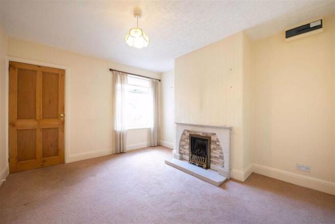 SITTING ROOM