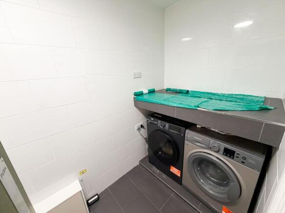 High Road Leytonstone, London, E11 - Widok 6