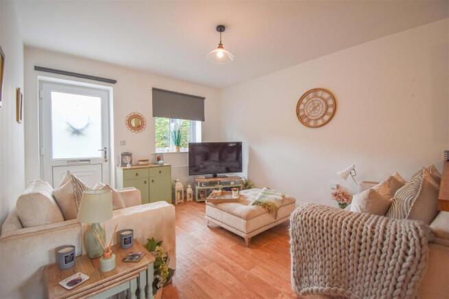Open Plan Living Room and Kitchen