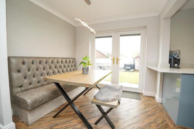 Easton Close, Hawkley Hall, Wigan, WN3 5RW photo 5