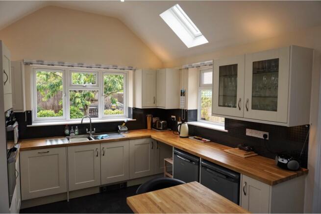 Kitchen / Breakfast