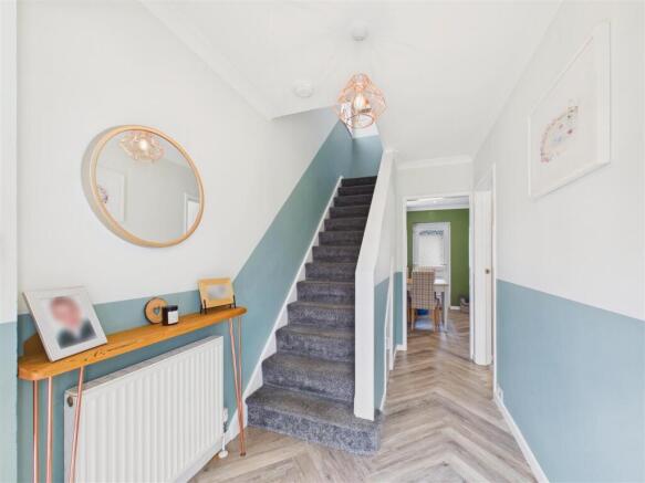 3 bed Semi-Detached for sale Image 7