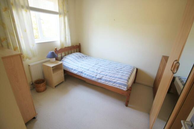 Bed 1.JPG
