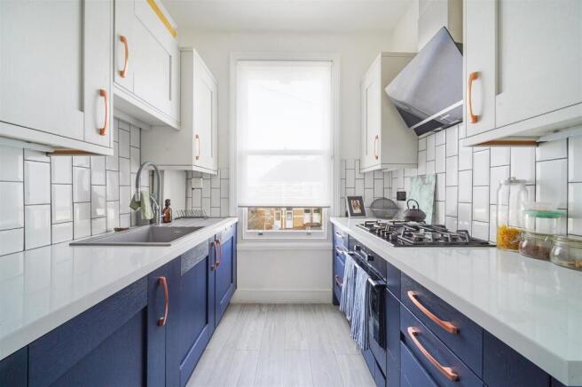 Granite workyops in kitchen