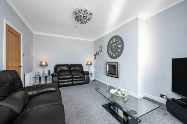 36 Hunter Terrace, Loanhead, EH20 9SJ photo 2