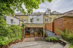 6, Edison Road, Hornsey, London N8 8AE