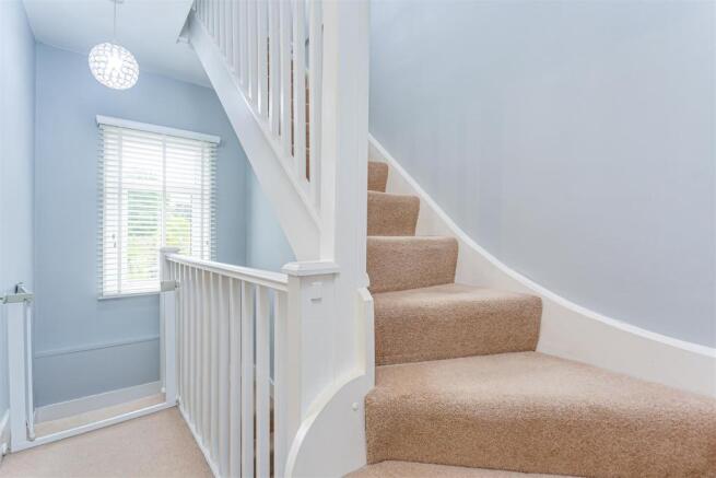 house-abbotts-road-cheam-125.jpg