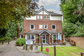 25, Heathdene Manor, Grandfield Avenue, Watford WD17 4PZ