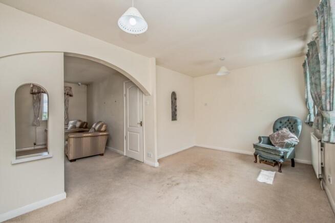 2 bed Bungalow for sale Image 6