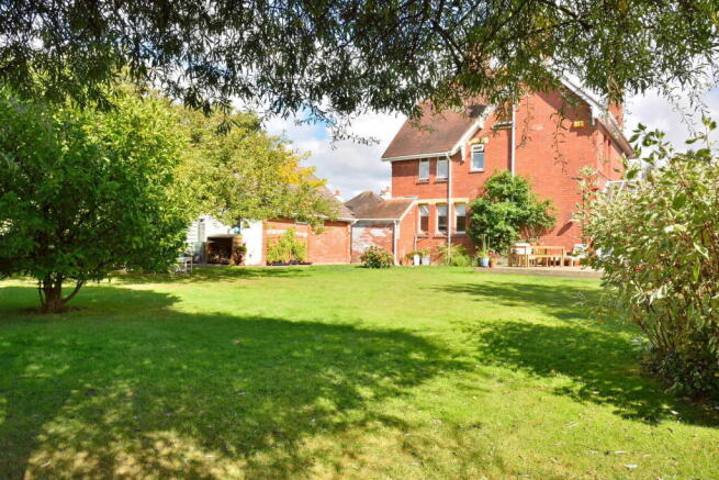Photo 27