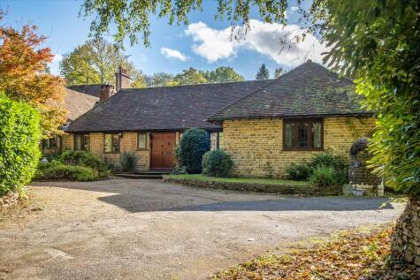High Barn, Nr Hascombe, Godalming, Surrey GU8 4AE