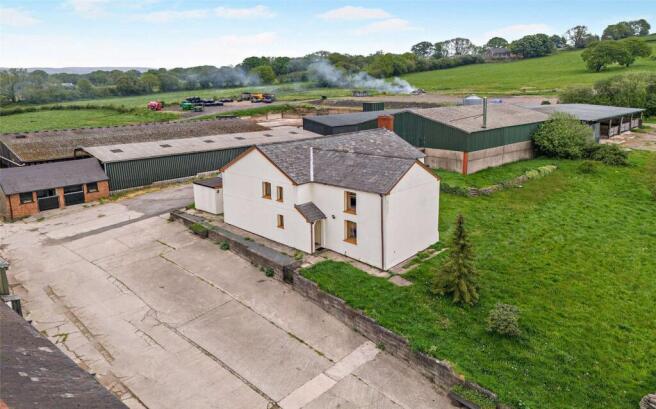 Pandy Lane, Nr Ystrad Mynach, Caerphilly, CF82 photo 4