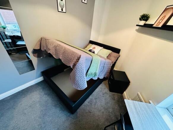 6 bed Terraced for sale Image 10