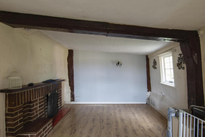 19 Cottage T202107051241.jpg