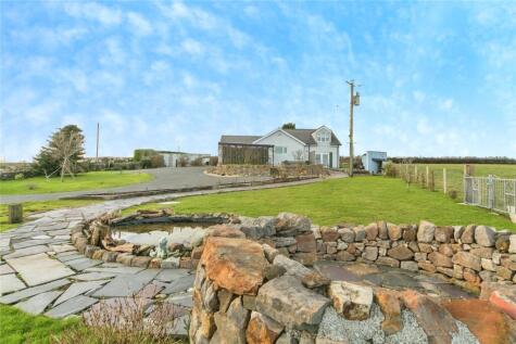 Llannerch-y-Medd, Isle of Anglesey, LL71