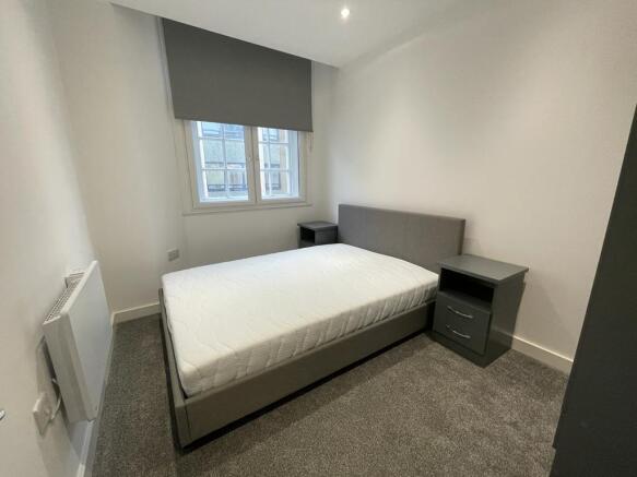 2 bed Flat to rent Image 6