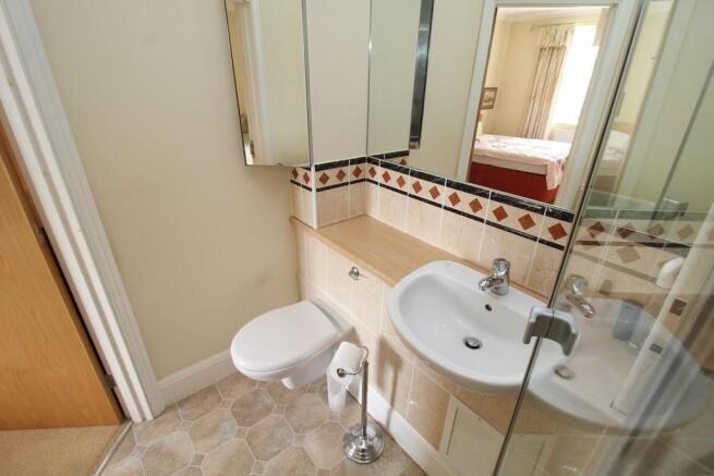 Ensuite Shower Ro...