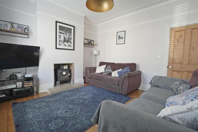 2 bed Terraced for sale Image 5