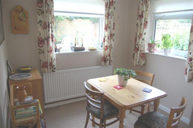BREAKFAST ROOM