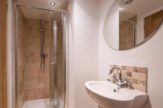 Shower room.jpg