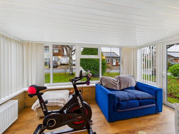 3 bed Detached Bungalow for sale Image 9