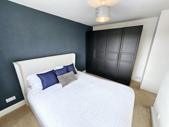 3 bed Link Detached House for sale Image 12