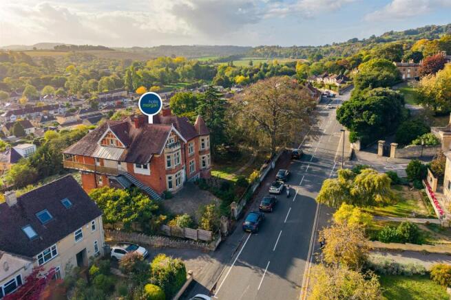 Newbridge Towers, 169 Newbridge Hill, Bath, BA1 3P