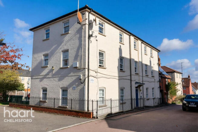 1-bed flat on Meggy Tye, Chelmsford, £130,000