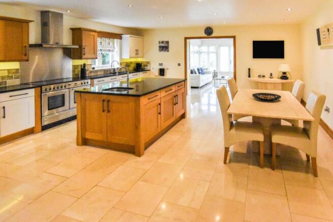 Kitchen/Family Room