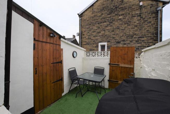 yard 2