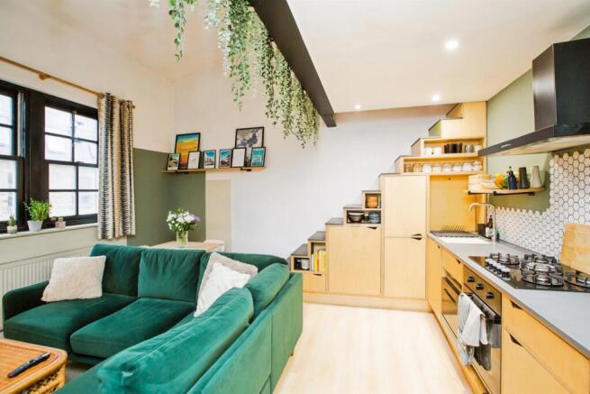 1 bed Apartment for sale Image 6