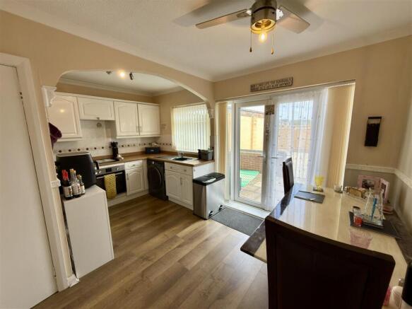 Kitchen / Diner