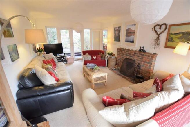 SITTING ROOM