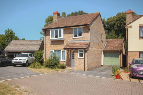 J H Taylor Drive, Northam, Bideford, EX39 1TU