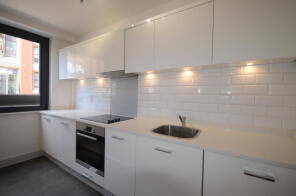 Flat 7, 15, Sheet Street, Windsor SL4 1BN