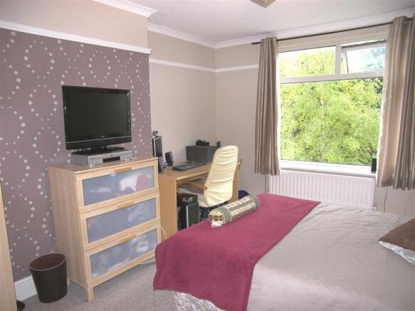 REAR BEDROOM 2