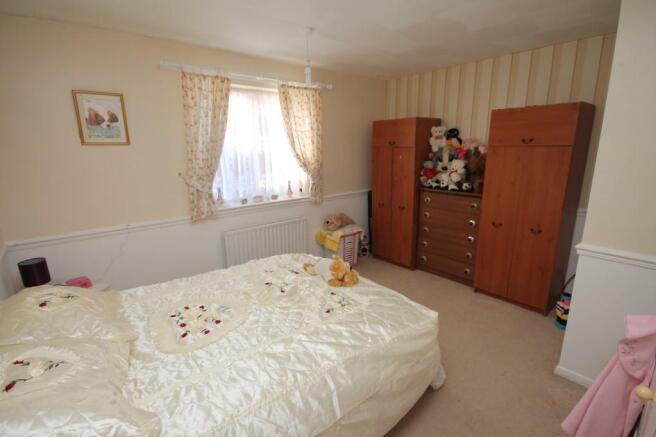 Flat 2 Bathroom