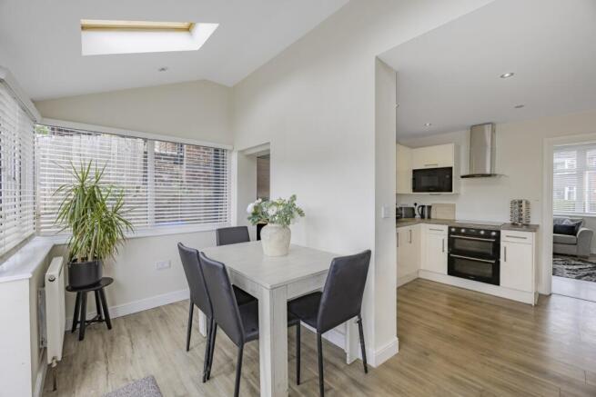 3 bed Semi-Detached for sale Image 5