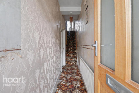 Meath Road, London