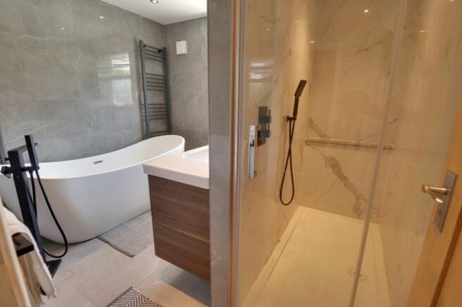 Contemporary Bathroom
