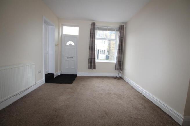 2 bed Terraced to rent Image 8