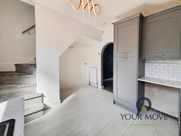 2 bed Terraced for sale Image 6
