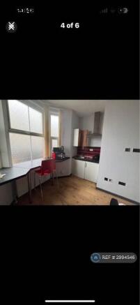 Room 1 Kitchenette