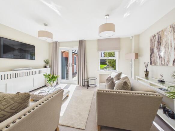 3. CAM04922G0-PR0131-STILL001