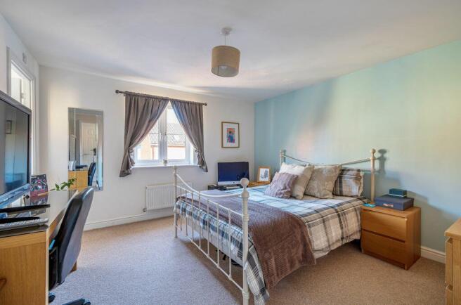 Bedroom 2 (Double)