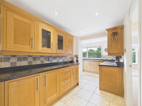 Freesia Close, Mickleover photo 4