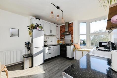 Gatton Park Road, Redhill, Surrey, RH1
