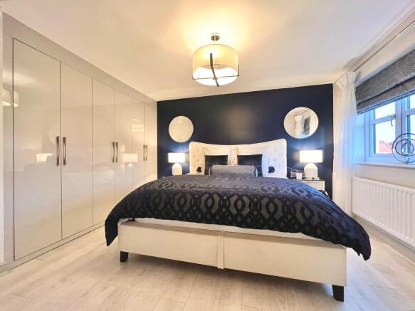 Bedroom 1 (Double with Ensuite)